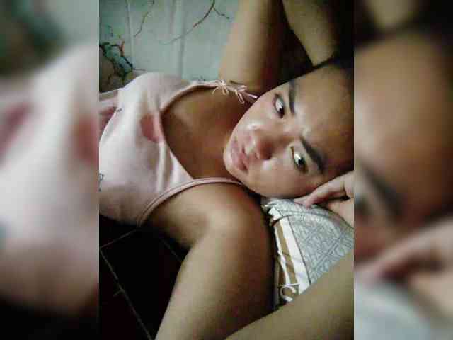 hornylittleprincess69 webcam