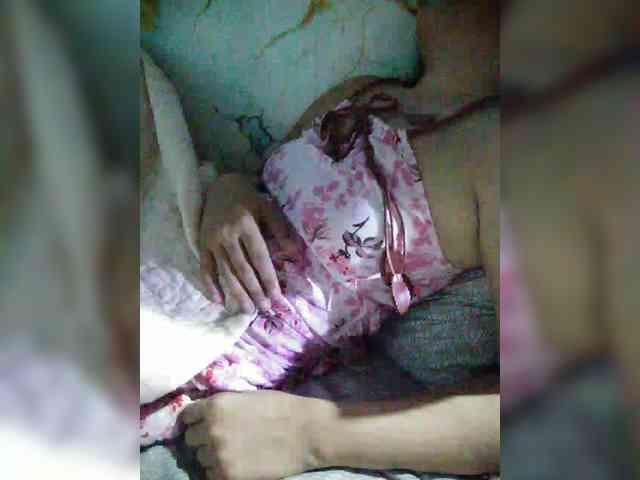 hornylittleprincess69 webcam