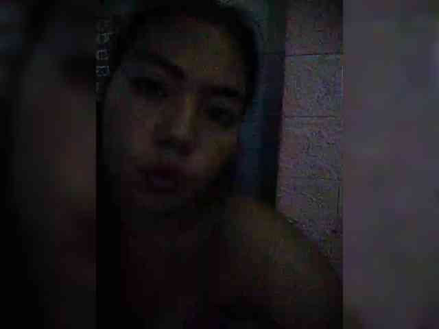 hornylittleprincess69 webcam