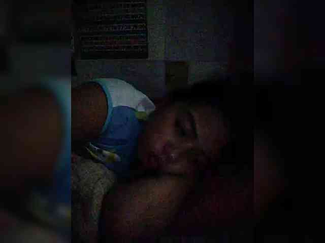 hornylittleprincess69 webcam