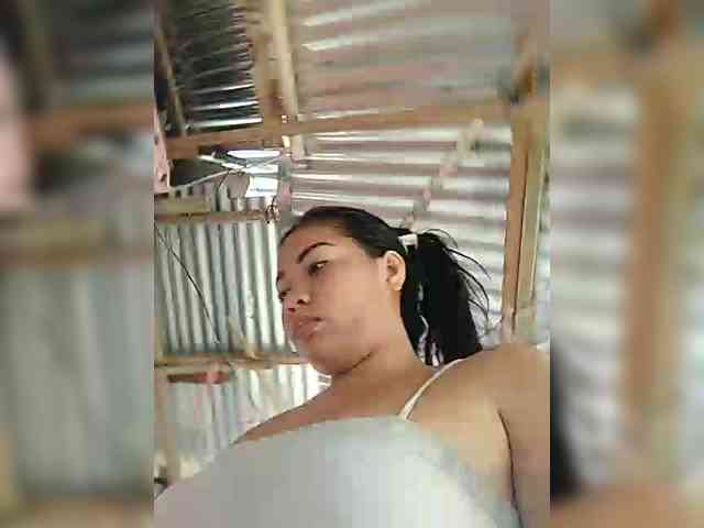 hornylittleprincess69 webcam