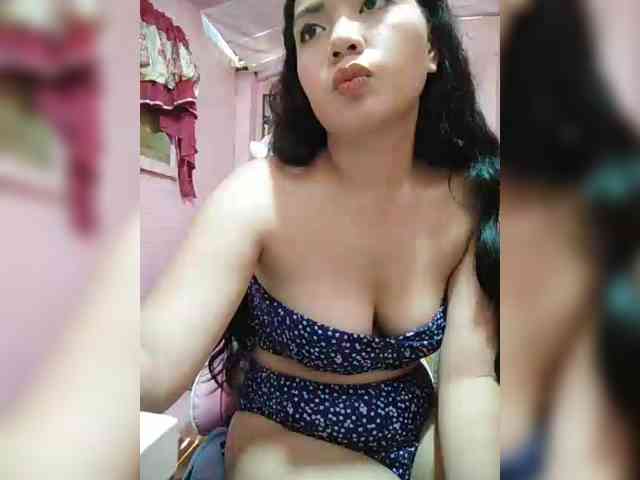 hornylittleprincess69 webcam