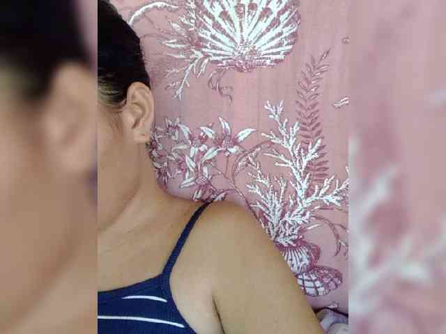 hornylittleprincess69 webcam