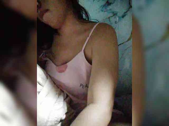 hornylittleprincess69 webcam