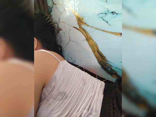 hornylittleprincess69 webcam