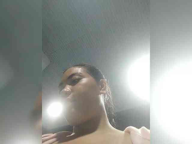 hornylittleprincess69 webcam