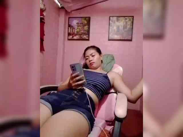hornylittleprincess69 webcam