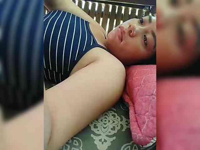 hornylittleprincess69 webcam