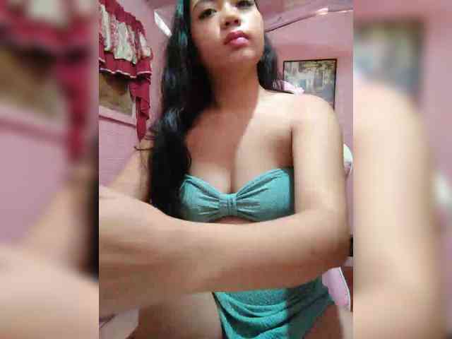 hornylittleprincess69