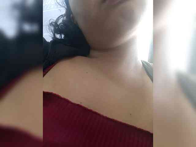 hornylittleprincess69