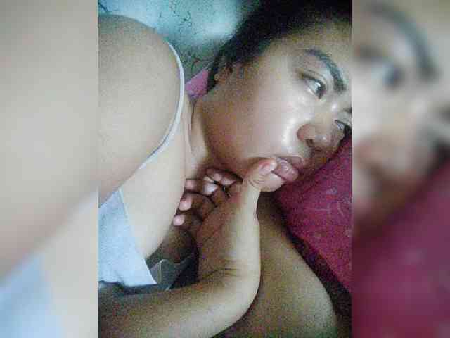 hornylittleprincess69 webcam