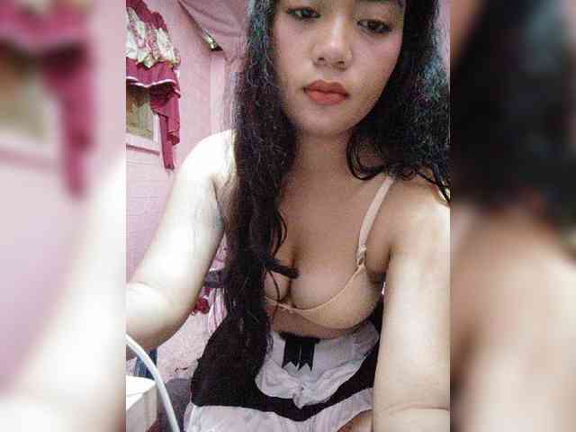 hornylittleprincess69 webcam