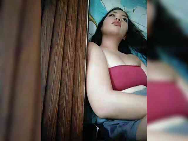 hornylittleprincess69