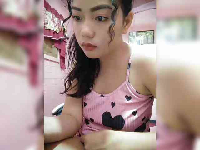 hornylittleprincess69