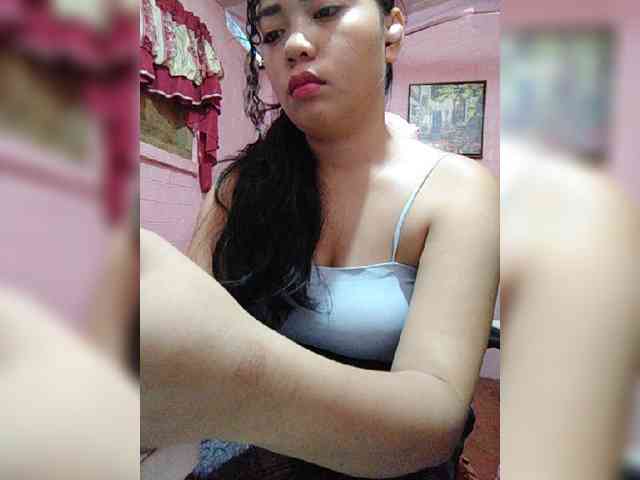 hornylittleprincess69 webcam