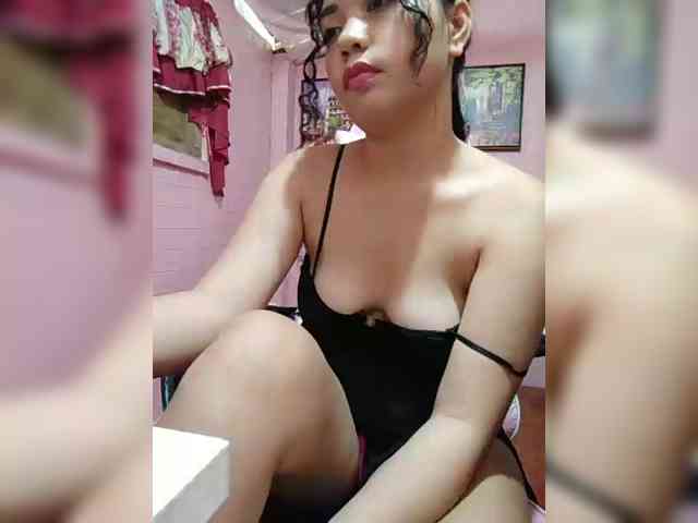 hornylittleprincess69 webcam