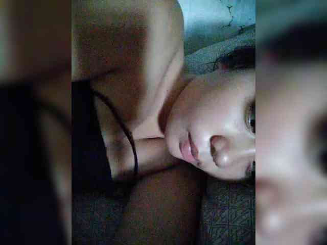 hornylittleprincess69 webcam