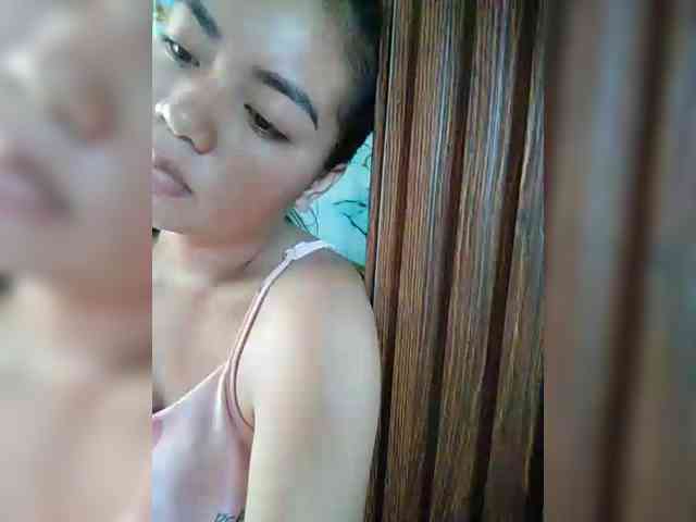 hornylittleprincess69 webcam