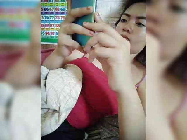 hornylittleprincess69 webcam