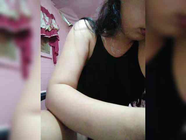 hornylittleprincess69 webcam