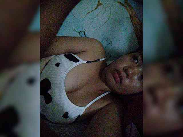 hornylittleprincess69 webcam