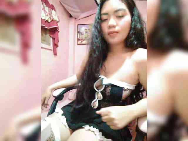 hornylittleprincess69