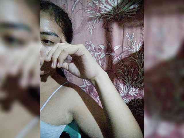 hornylittleprincess69 webcam