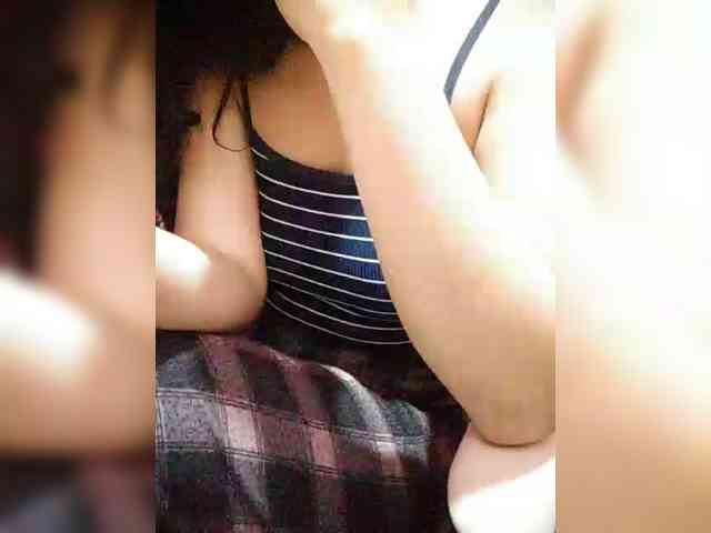 hornylittleprincess69 webcam