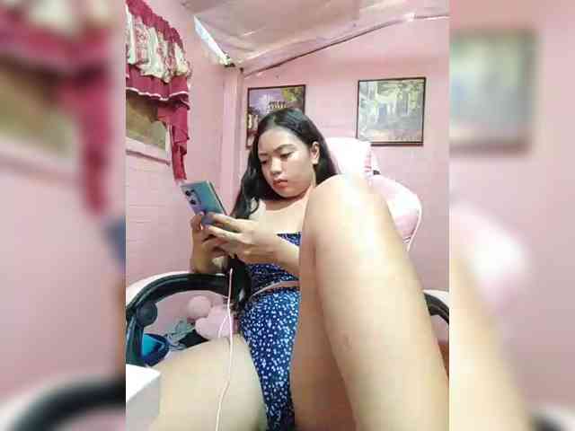 hornylittleprincess69 webcam
