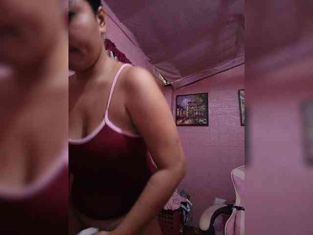 hornylittleprincess69