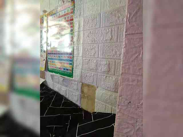 hornylittleprincess69