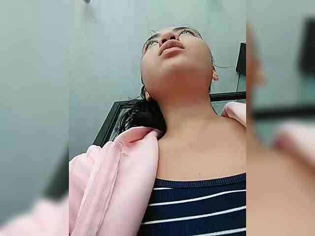 hornylittleprincess69 webcam