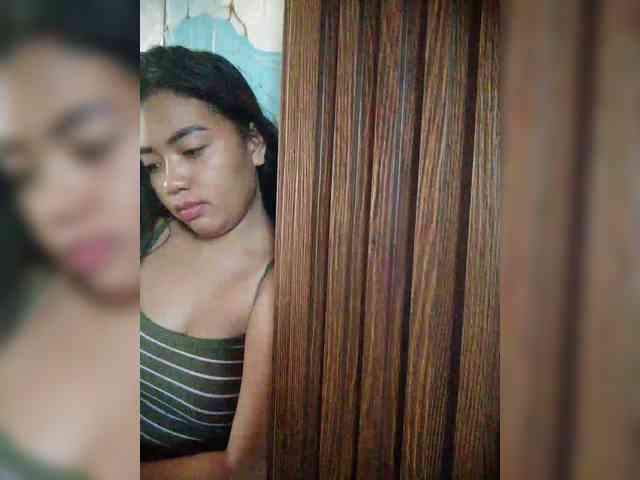 hornylittleprincess69