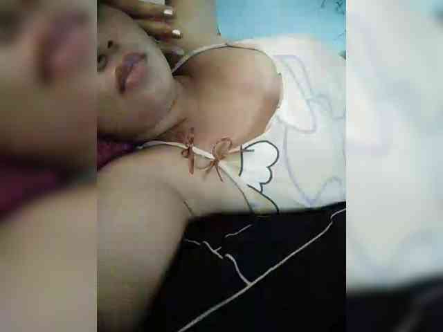 hornylittleprincess69 webcam