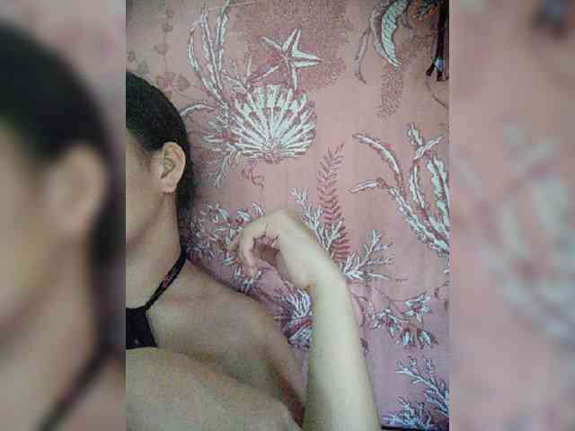 hornylittleprincess69 webcam