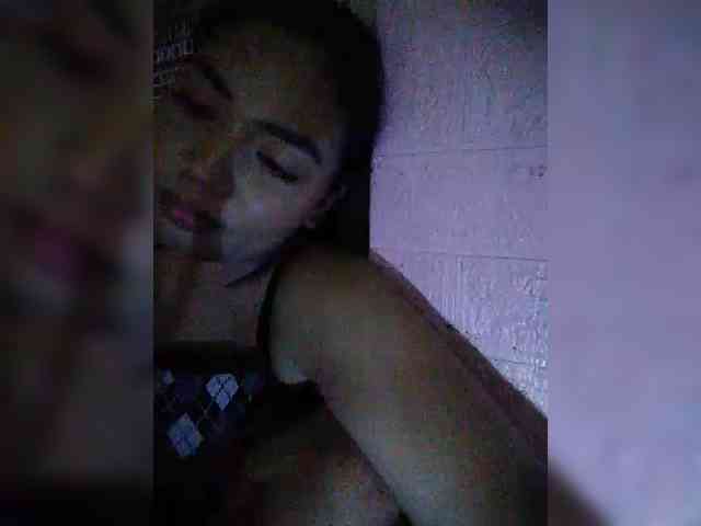 hornylittleprincess69 webcam