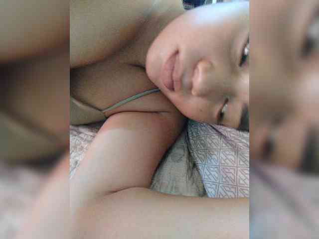 hornylittleprincess69 webcam