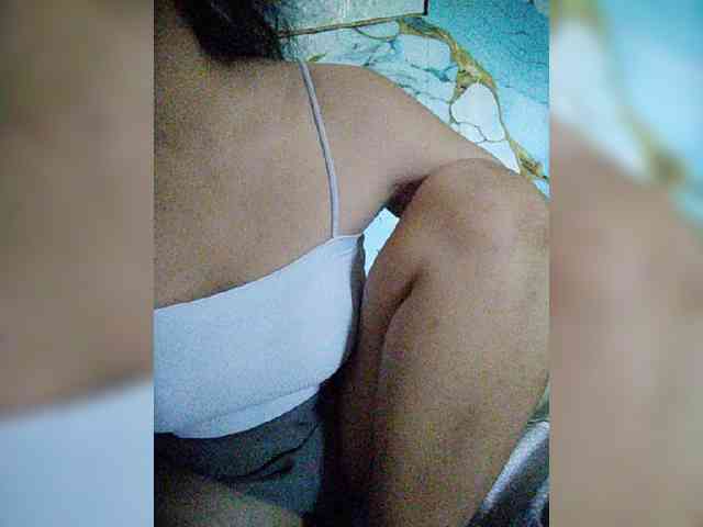 hornylittleprincess69 webcam