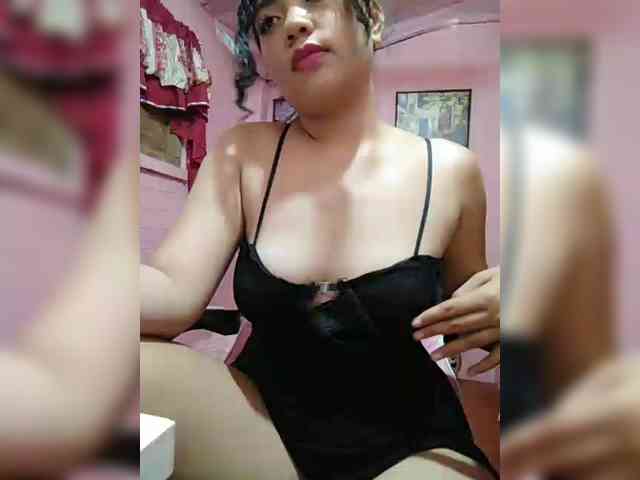 hornylittleprincess69