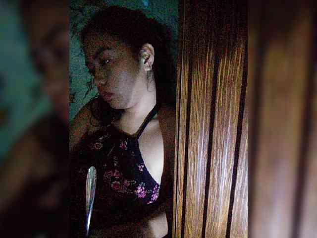 hornylittleprincess69 webcam