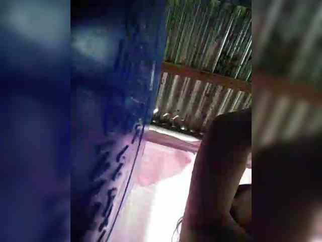 hornylittleprincess69