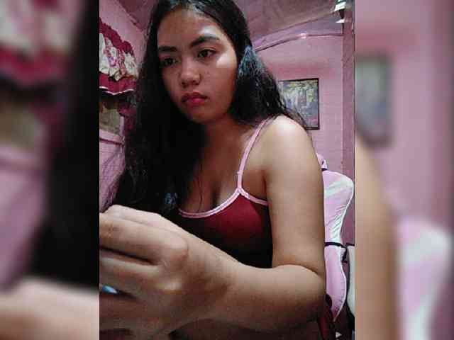 hornylittleprincess69 webcam