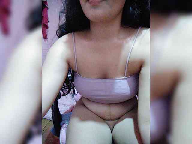 hornylittleprincess69