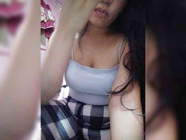 hornylittleprincess69 webcam