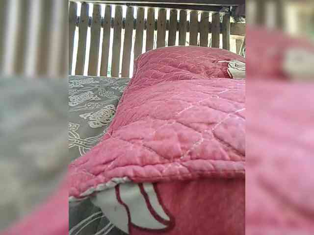 hornylittleprincess69 webcam