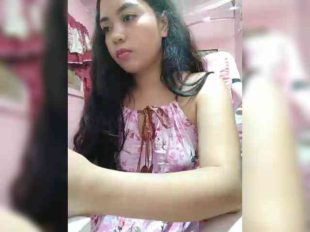 hornylittleprincess69