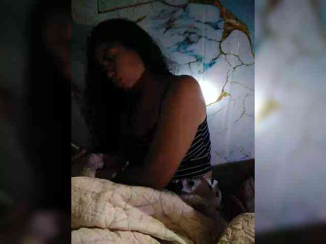 hornylittleprincess69 webcam