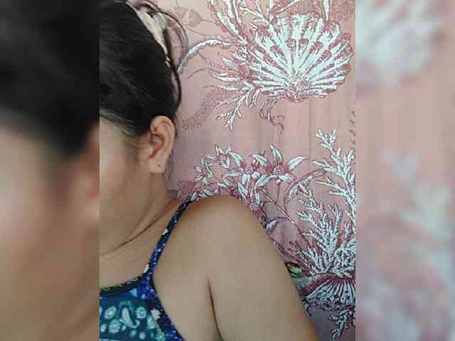 hornylittleprincess69 webcam