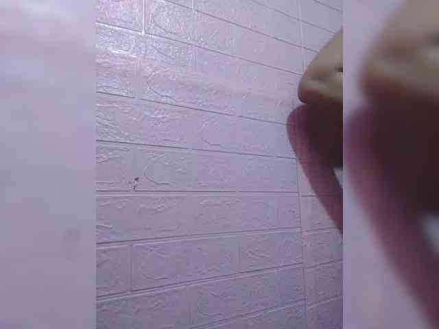 hornylittleprincess69 webcam