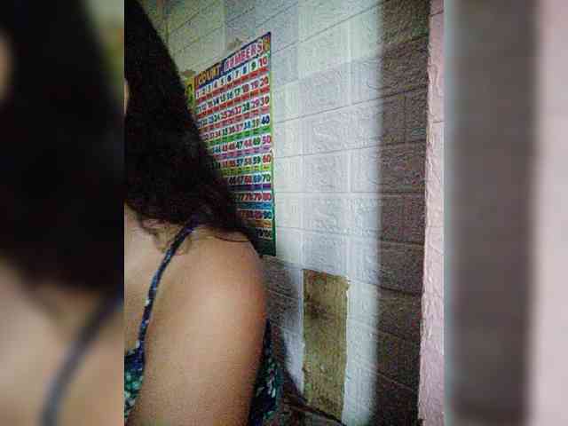 hornylittleprincess69